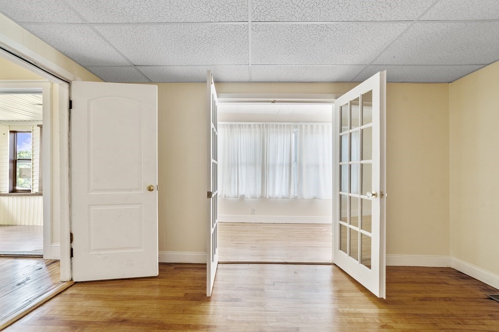 Worcester, Massachusetts, 01603-2339, United States, 9 Bedrooms Bedrooms, ,Residential,For Sale,1979601