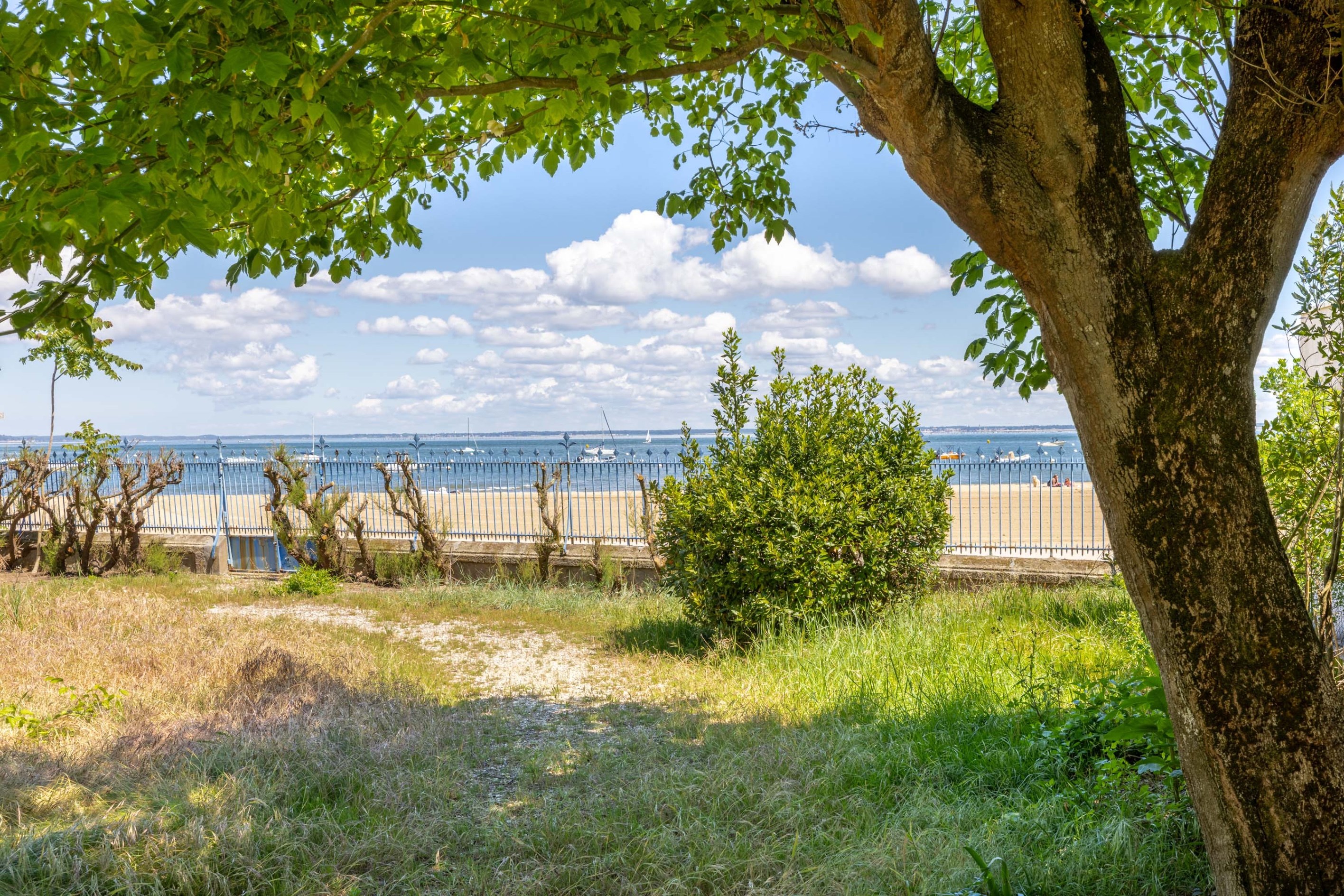  ARCACHON — WATERFRONT — PANORAMIC VIEW OF THE BASSIN - 物件實景