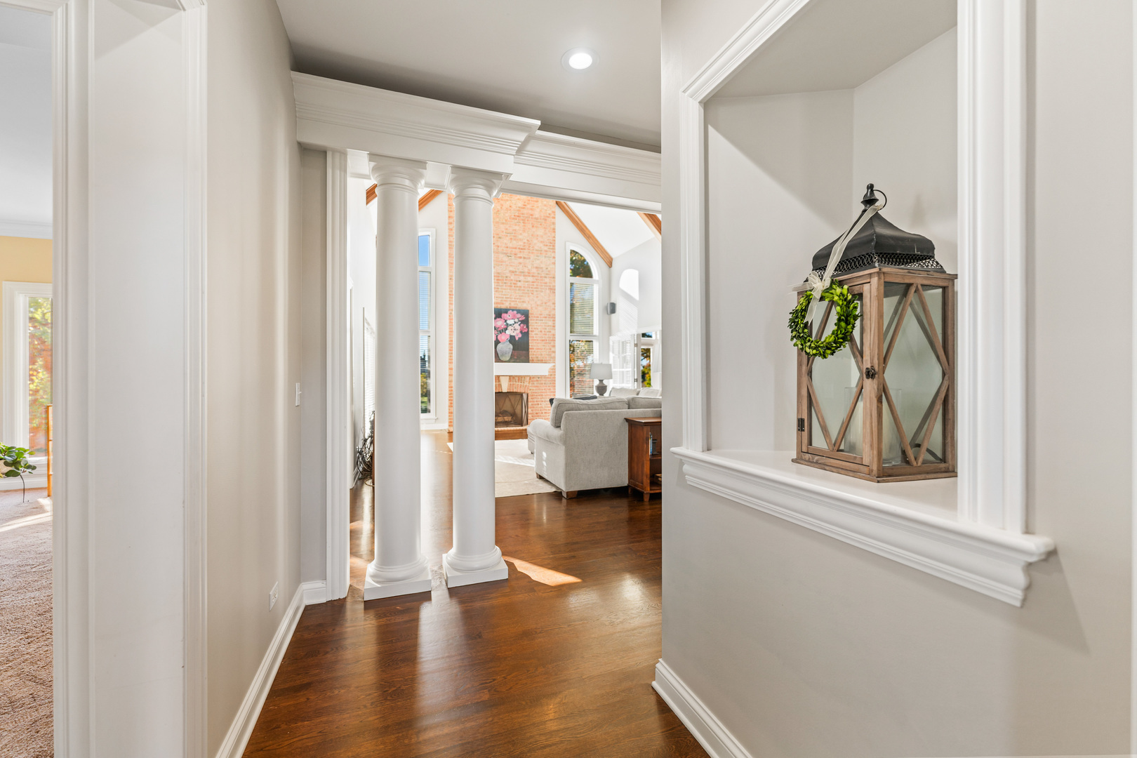 St. Charles, Illinois, 60175, United States, 5 Bedrooms Bedrooms, ,5 BathroomsBathrooms,Residential,For Sale,1989191