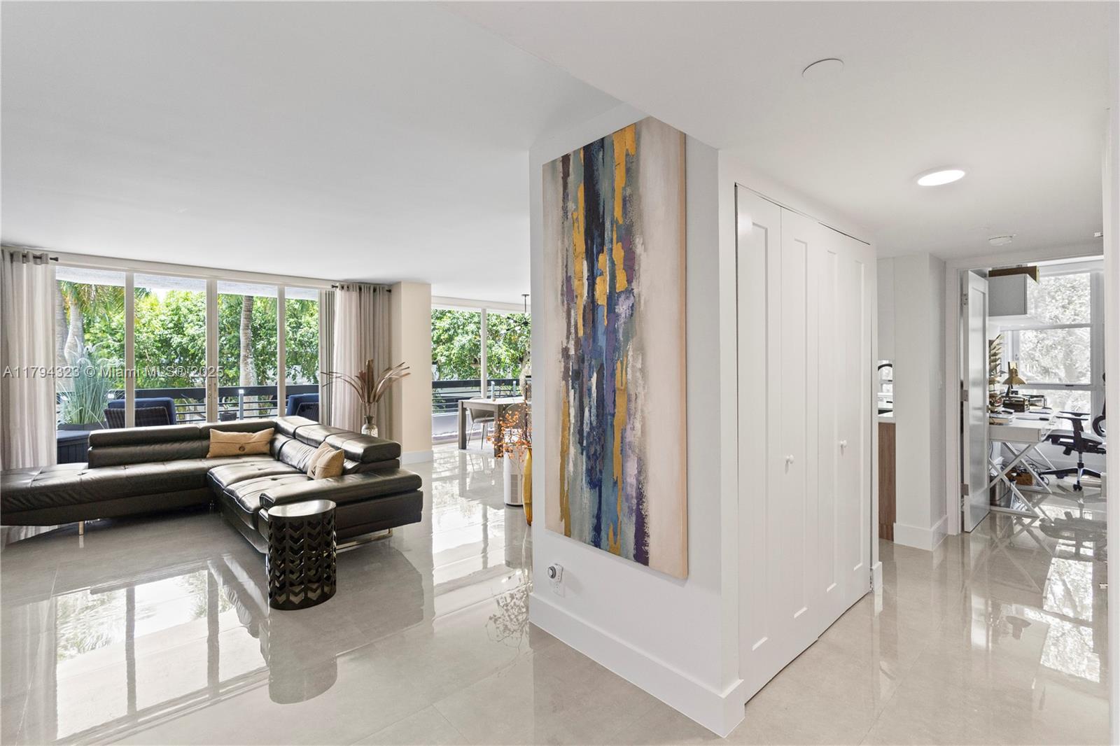 Aventura, Florida, 33180, United States, 2 Bedrooms Bedrooms, ,2 BathroomsBathrooms,Residential,For Sale,1804609