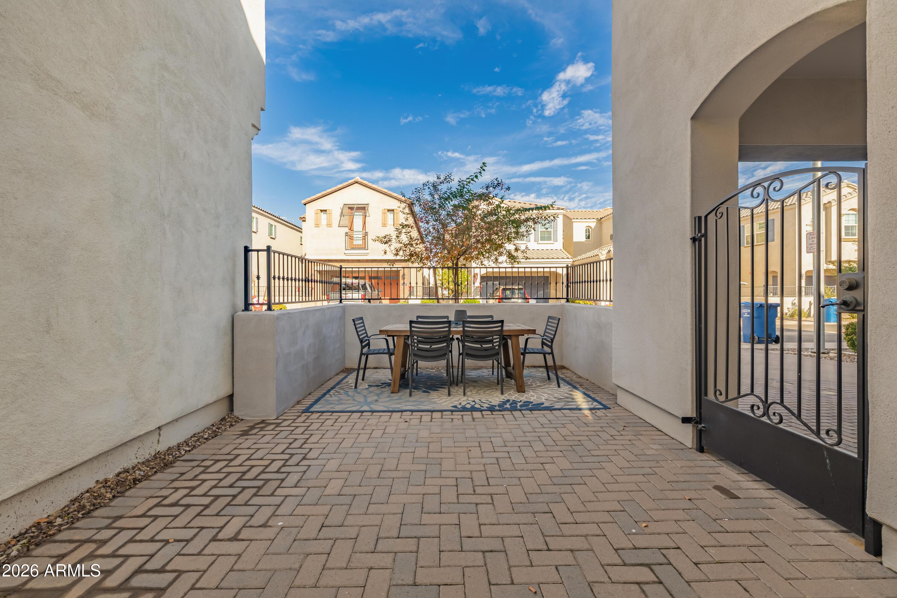 Chandler, Arizona, 85286, United States, 4 Bedrooms Bedrooms, ,4 BathroomsBathrooms,Residential,For Sale,2010447