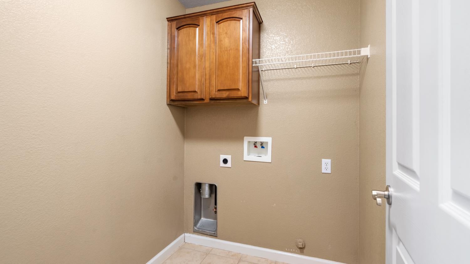 Sacramento, California, 95835, United States, 3 Bedrooms Bedrooms, ,3 BathroomsBathrooms,Residential,For Sale,1898303