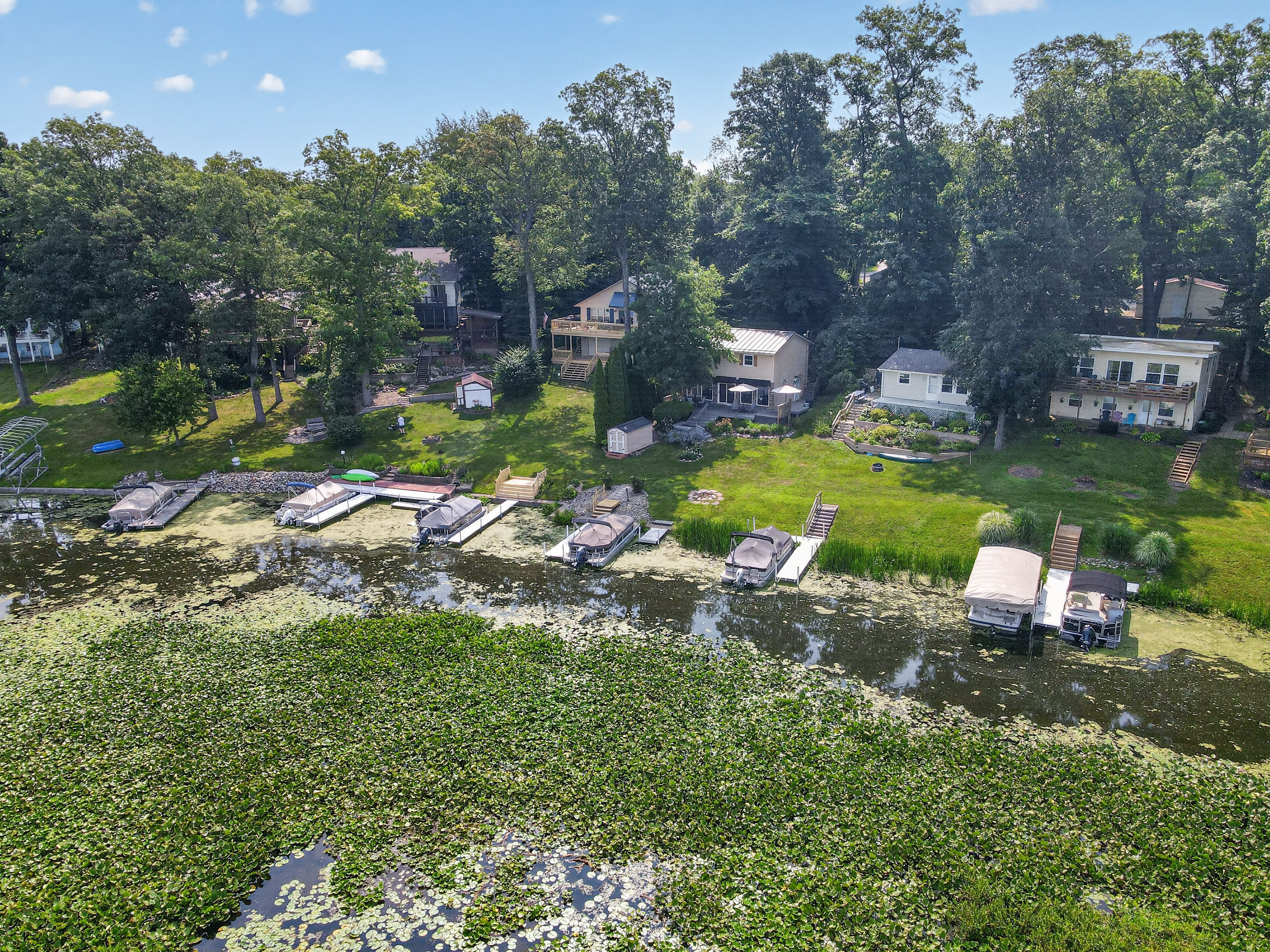  Four Bedroom Webster Lake Home - 物件實景