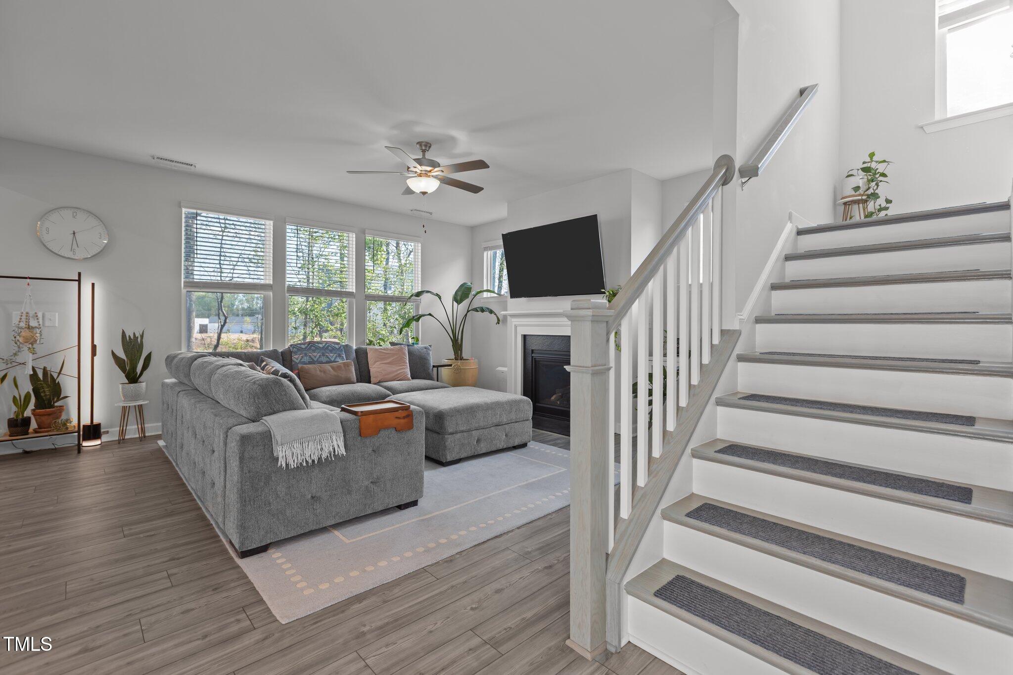 Knightdale, North Carolina, 27545, United States, 4 Bedrooms Bedrooms, ,4 BathroomsBathrooms,Residential,For Sale,1827793