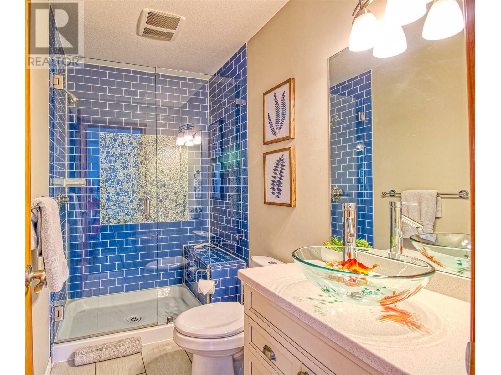 KELOWNA, British Columbia, V1Z 3R8, CA, 3 Bedrooms Bedrooms, ,2 BathroomsBathrooms,Residential,For Sale,1838856