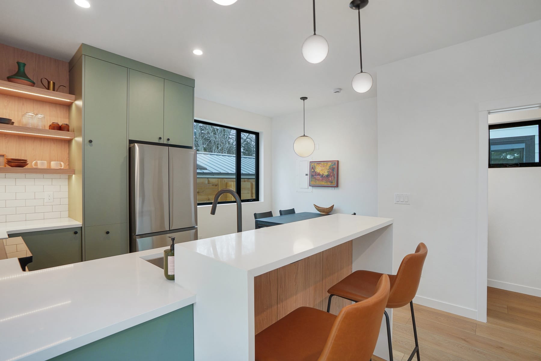  633 NE Marshall Avenue Bend, OR 97701 - 物件實景