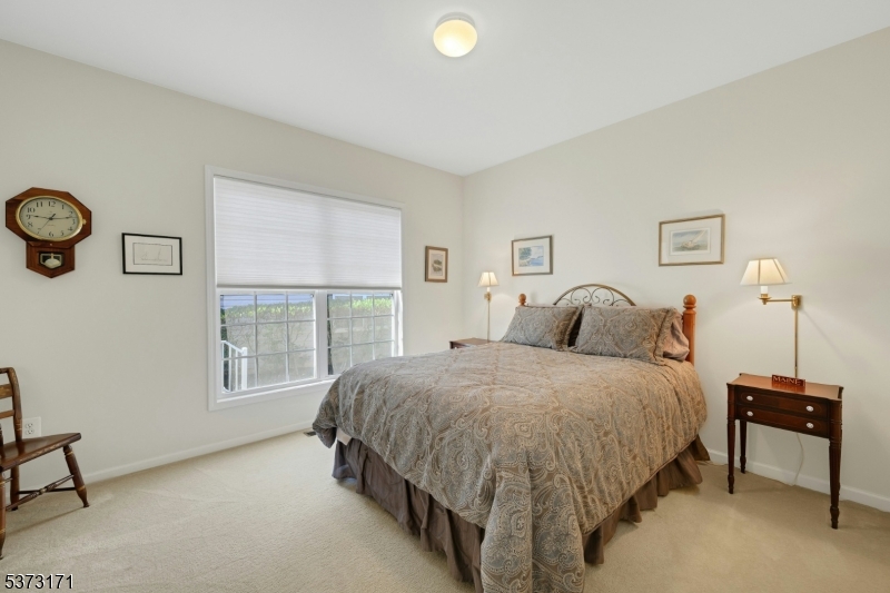 Franklin Twp., New Jersey, 08873, United States, 2 Bedrooms Bedrooms, ,2 BathroomsBathrooms,Residential,For Sale,1947950