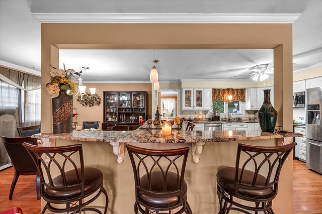 West Haven, Connecticut, 06516, United States, 4 Bedrooms Bedrooms, ,2 BathroomsBathrooms,Residential,For Sale,1981811