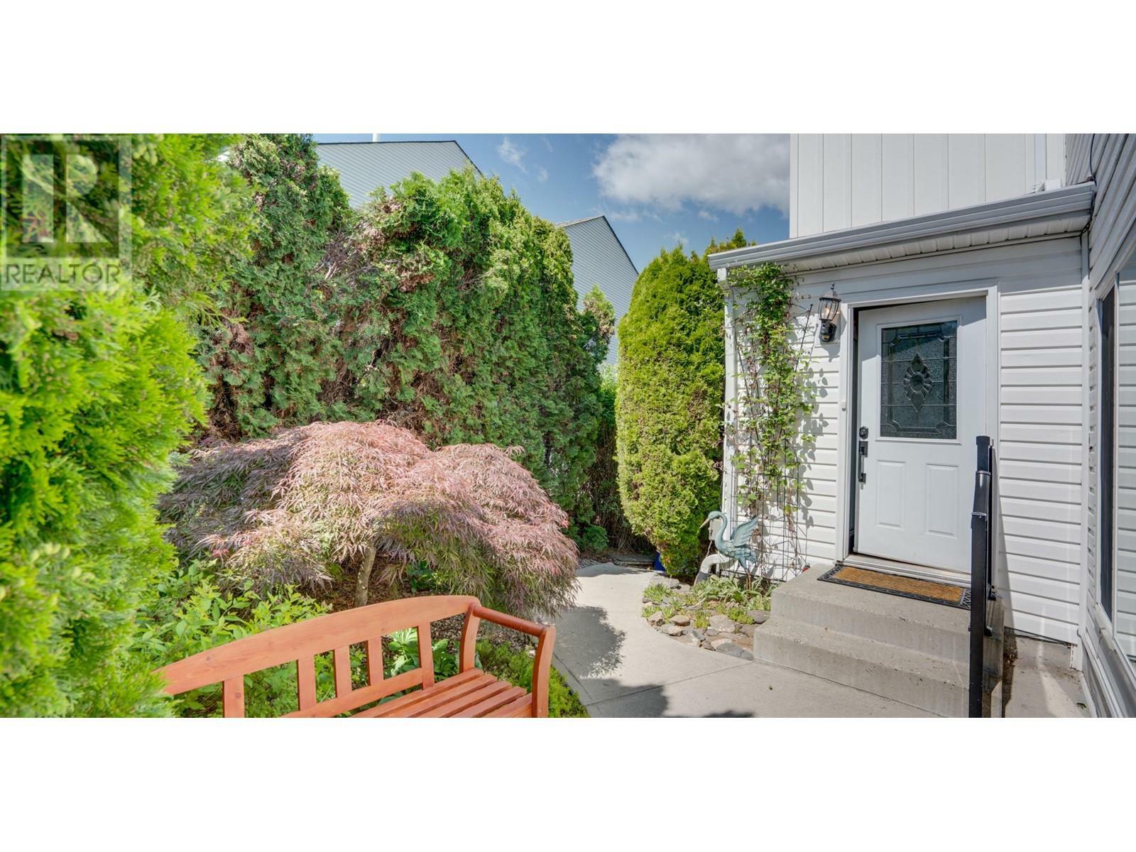 VERNON, British Columbia, V1T 8E2, CA, 3 Bedrooms Bedrooms, ,3 BathroomsBathrooms,Residential,For Sale,1874853