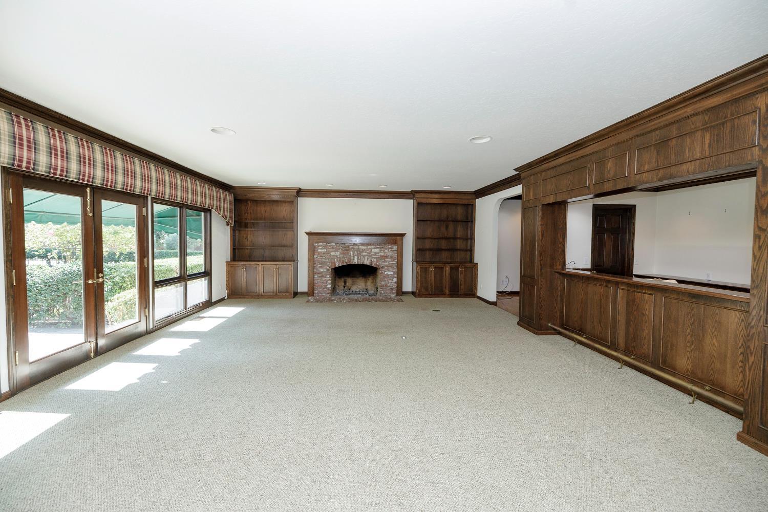 Turlock, California, 95380, United States, 4 Bedrooms Bedrooms, ,5 BathroomsBathrooms,Residential,For Sale,1992358