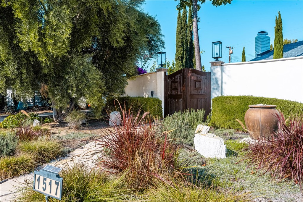 Orange, California, 92865, United States, 4 Bedrooms Bedrooms, ,3 BathroomsBathrooms,Residential,For Sale,1989435