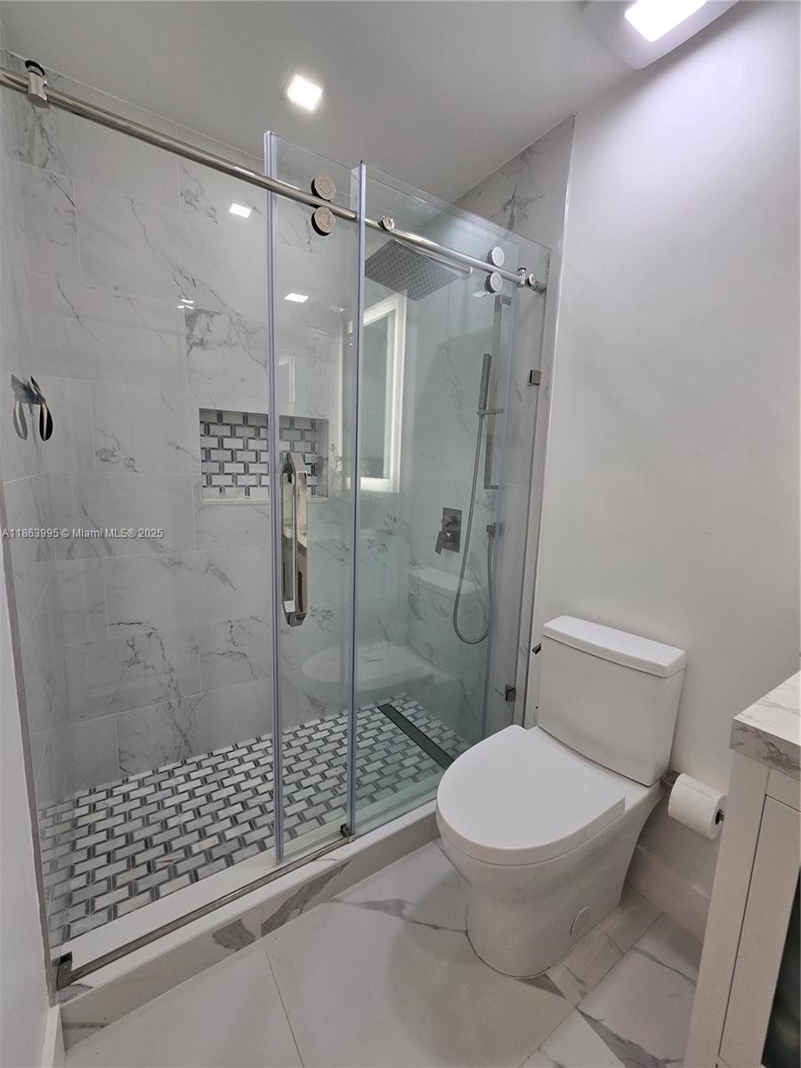Pembroke Pines, Florida, 33027, United States, 3 Bedrooms Bedrooms, ,2 BathroomsBathrooms,Residential,For Sale,1924651