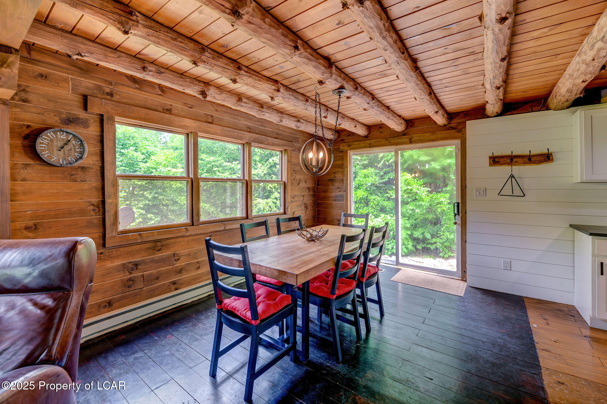 Nescopeck, Pennsylvania, 18635, United States, 3 Bedrooms Bedrooms, ,2 BathroomsBathrooms,Residential,For Sale,1848603