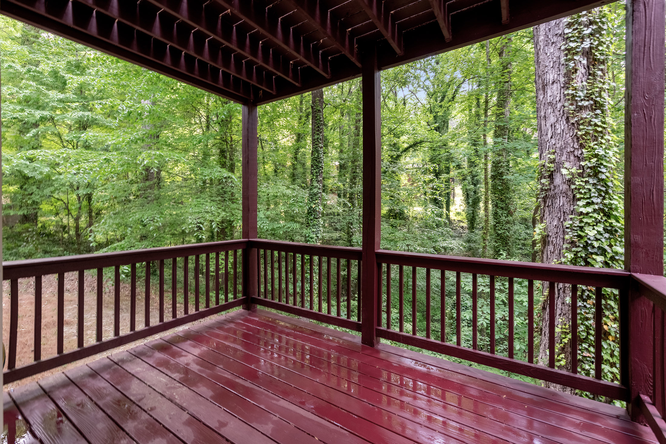  Bright Traditional with Custom Upgrades in Collier Heights - 物件實景