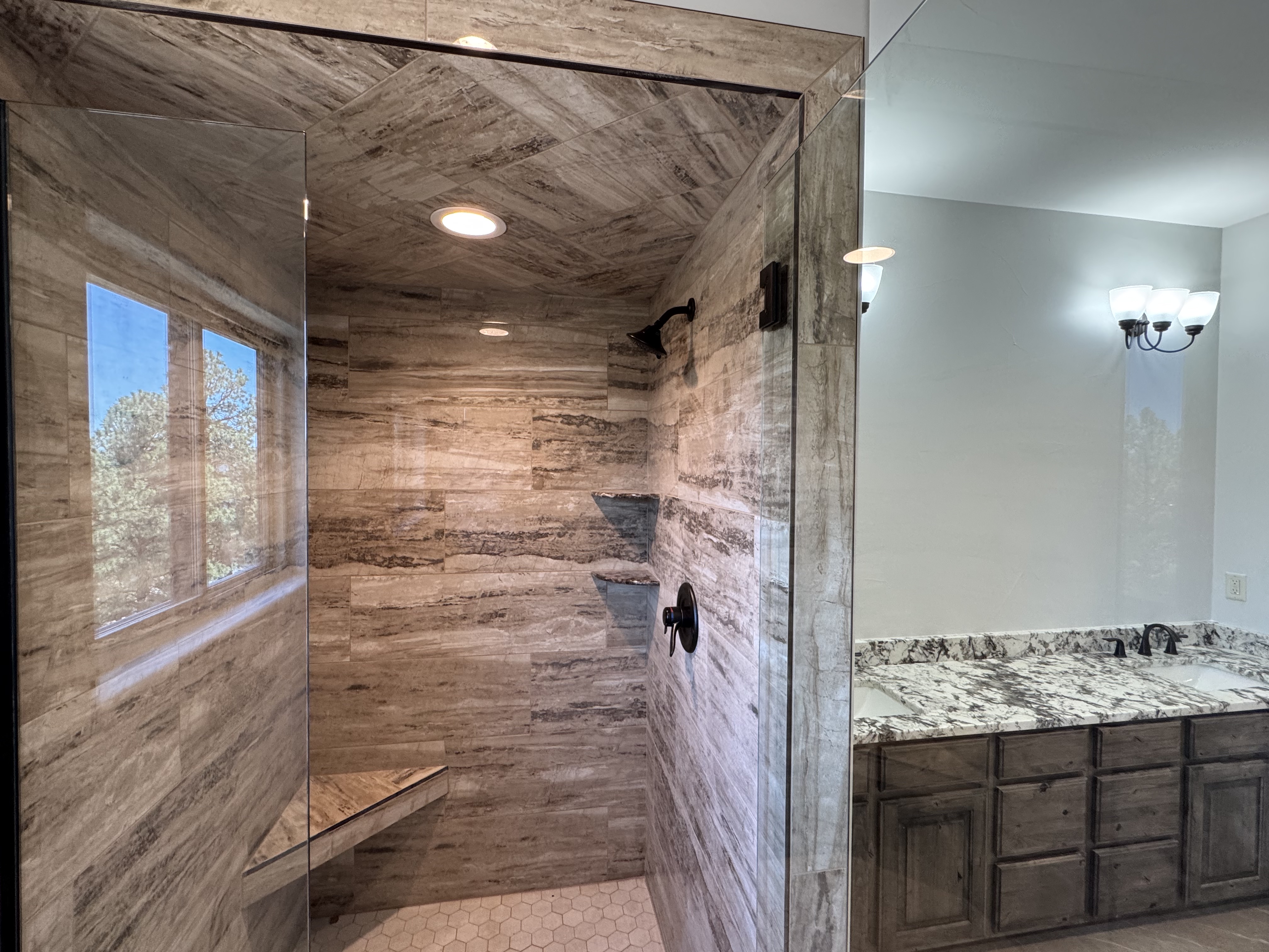 Ruidoso, New Mexico, 88345, United States, 5 Bedrooms Bedrooms, ,5 BathroomsBathrooms,Residential,For Sale,1981179