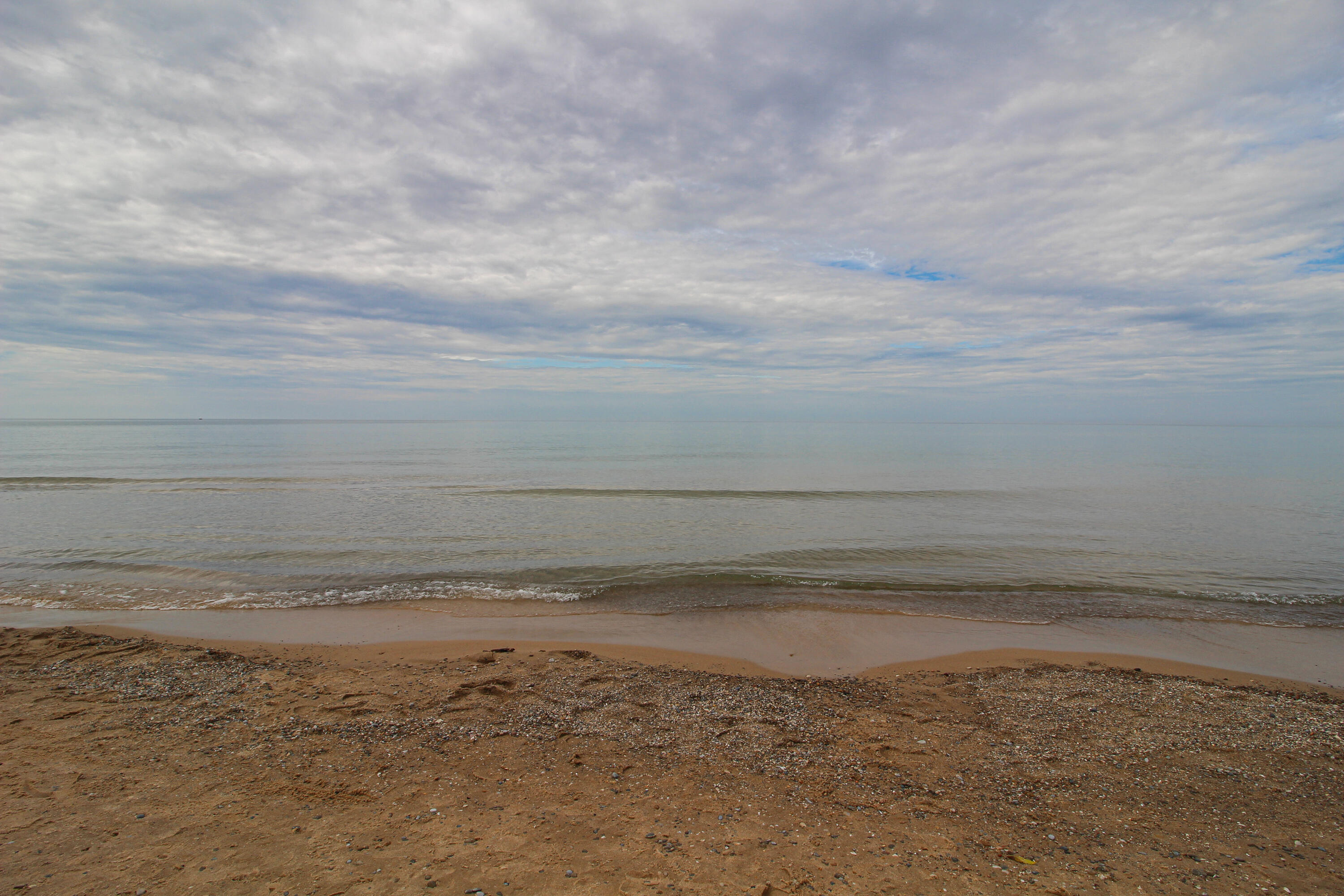 South Haven, Michigan, 49090, United States, 3 Bedrooms Bedrooms, ,4 BathroomsBathrooms,Residential,For Sale,1982825