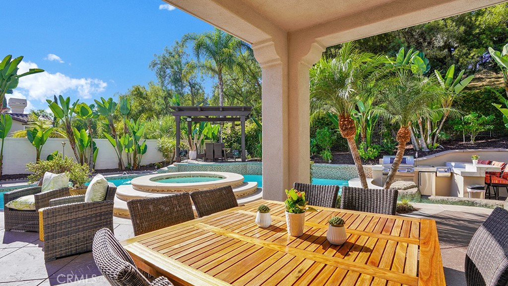 San Clemente, California, 92673, United States, 5 Bedrooms Bedrooms, ,5 BathroomsBathrooms,Residential,For Sale,1991366