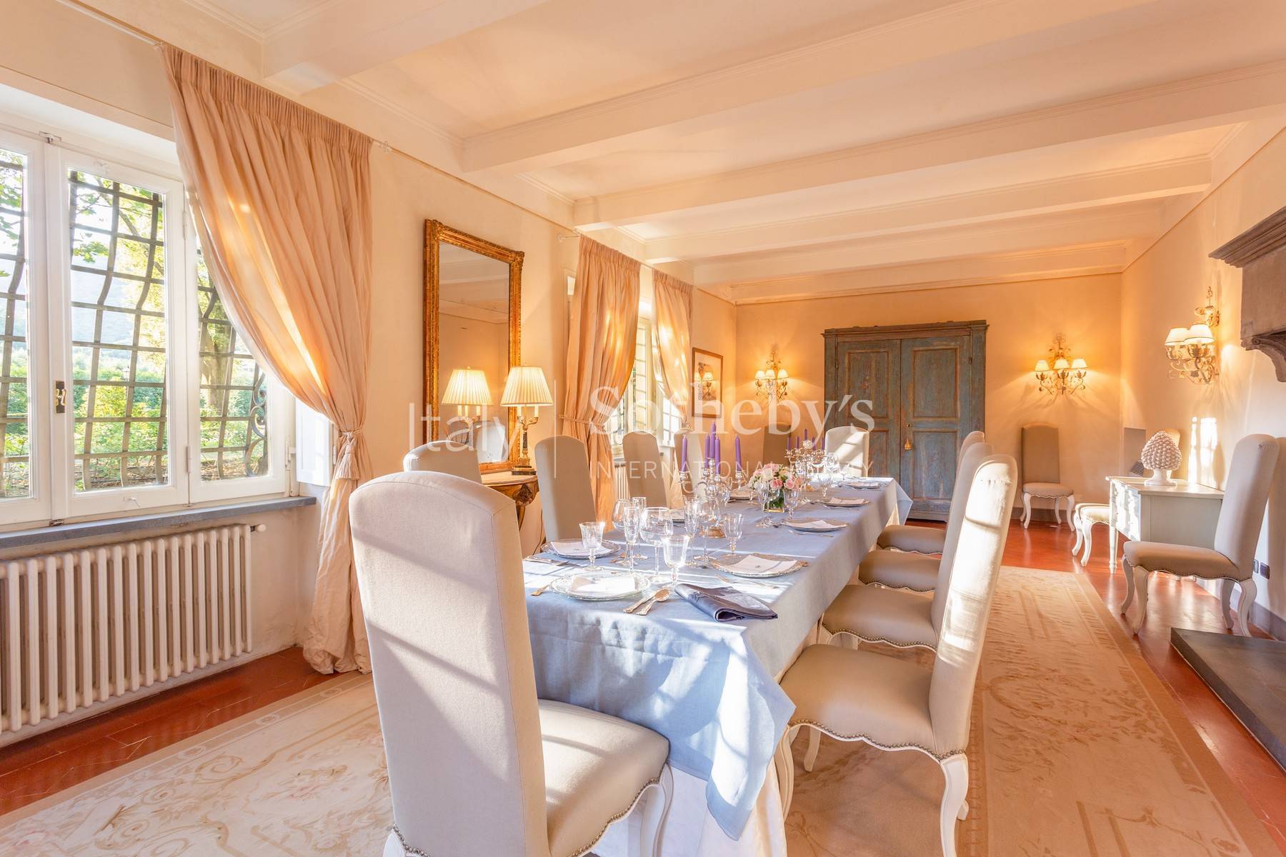  Prestigious luxury villa between Forte dei Marmi and Florence - 物件實景