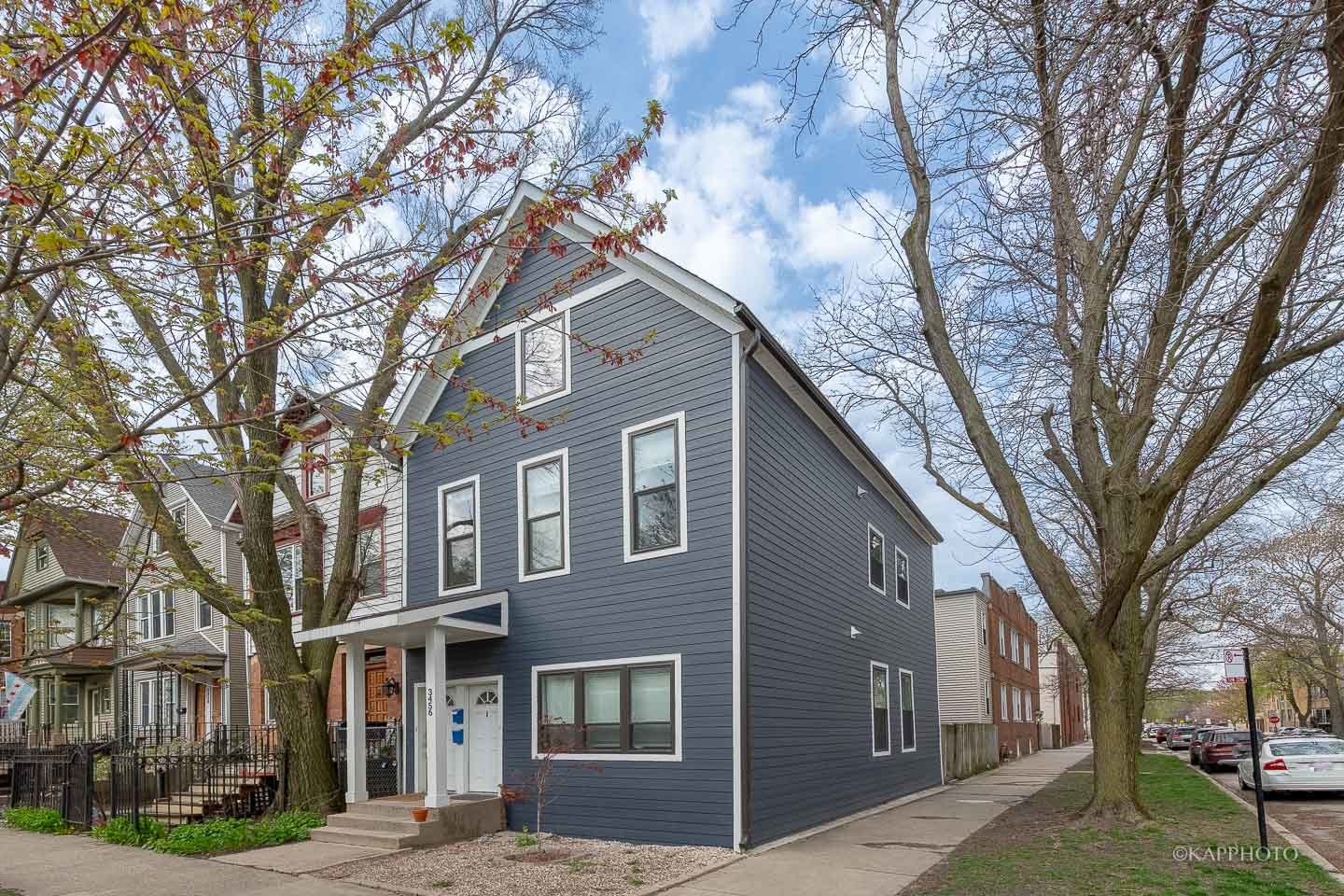 Chicago, Illinois, 60618, United States, 9 Bedrooms Bedrooms, ,Residential,For Sale,1977178