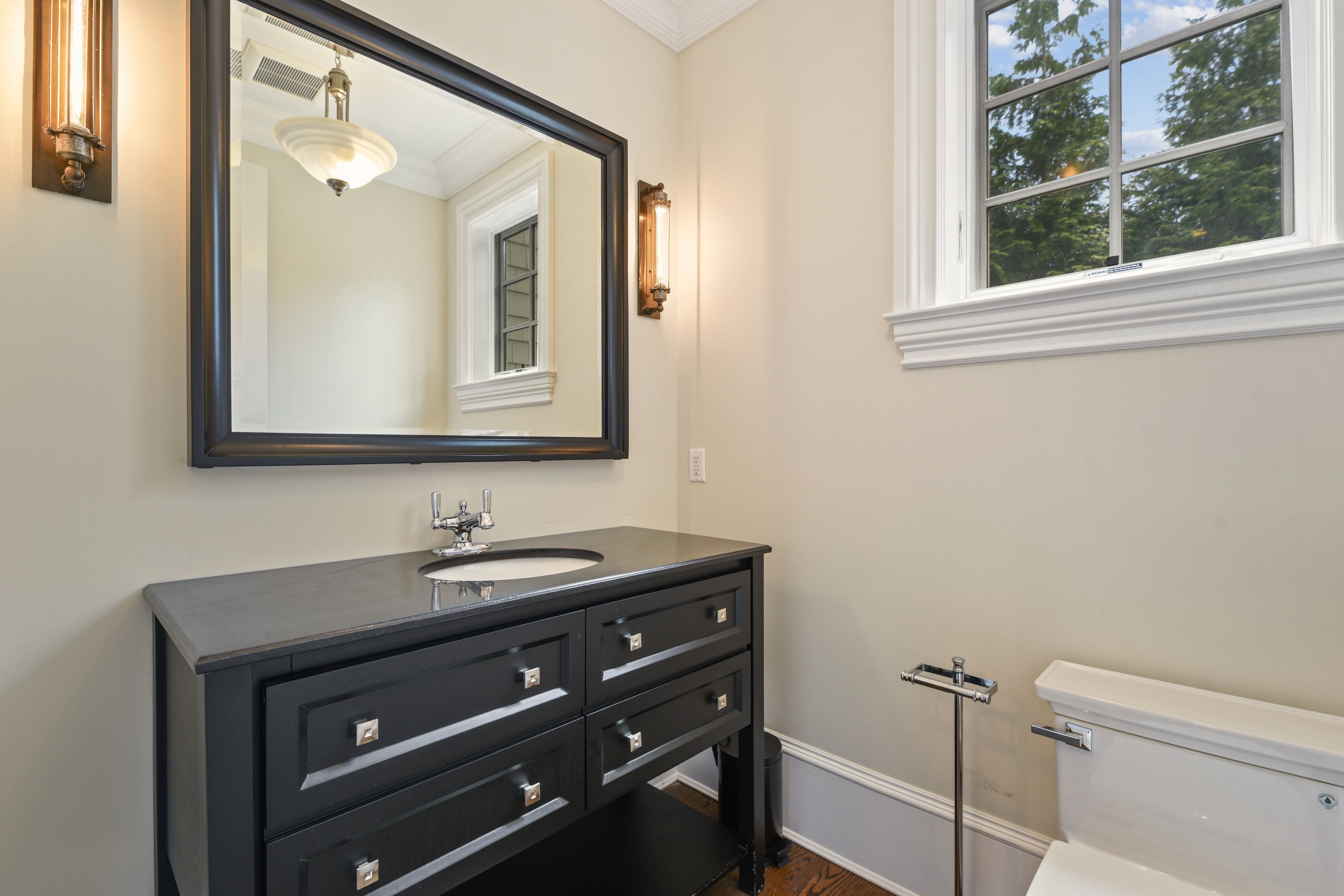  124 Essex Drive, Tenafly, NJ 07670 - 物件實景