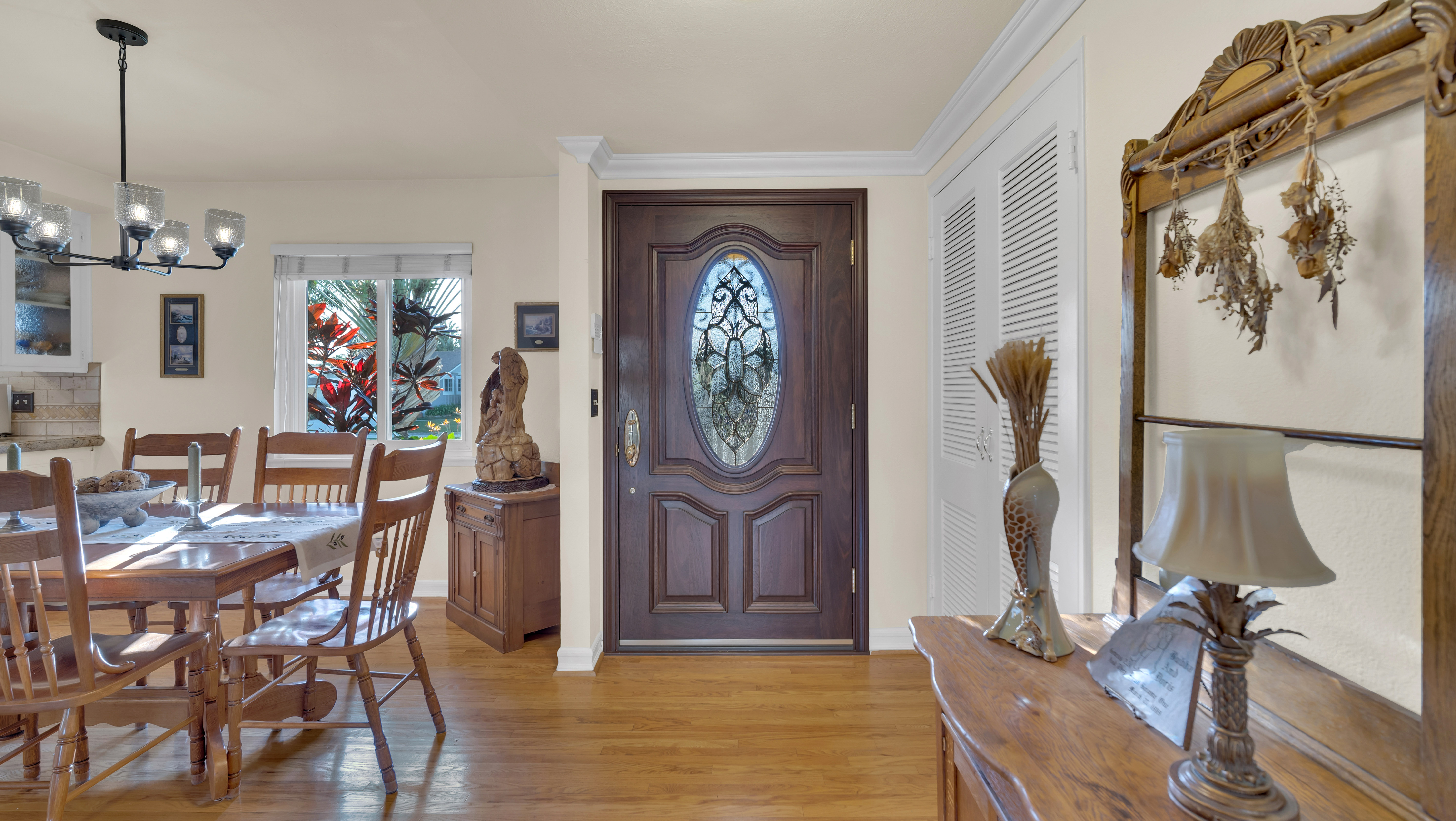  2129 North Pine Street, Orange, CA 92865 - 物件實景