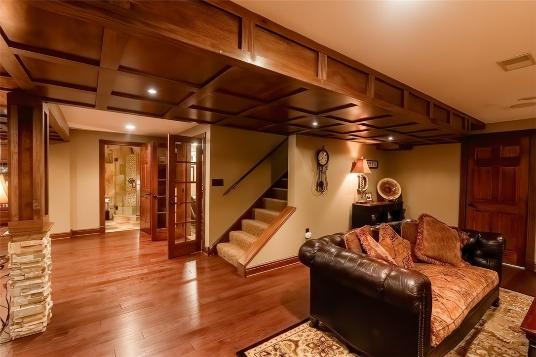 Finleyville, Pennsylvania, 15332, United States, 4 Bedrooms Bedrooms, ,4 BathroomsBathrooms,Residential,For Sale,1985685