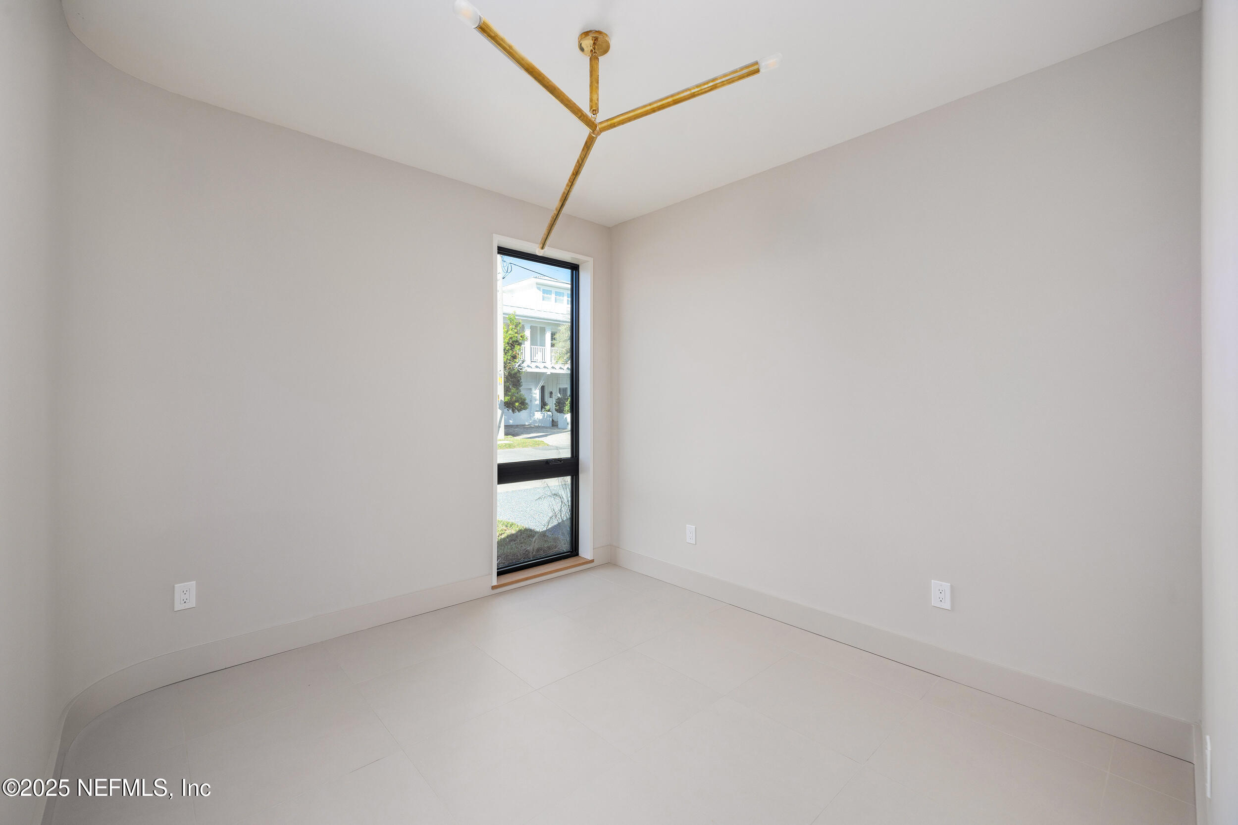 Atlantic Beach, Florida, 32233, United States, 6 Bedrooms Bedrooms, ,5 BathroomsBathrooms,Residential,For Sale,1989141