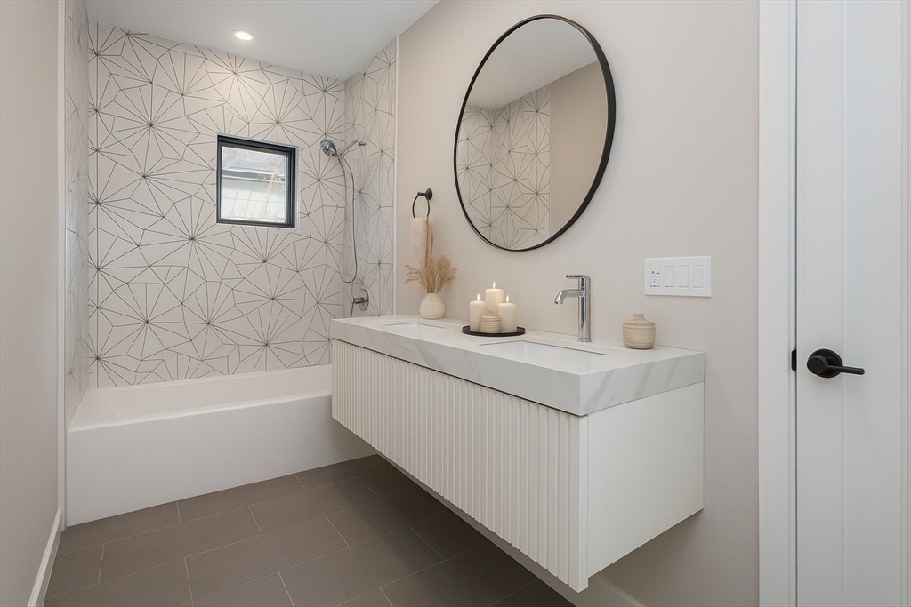 Needham, Massachusetts, 02494, United States, 5 Bedrooms Bedrooms, ,6 BathroomsBathrooms,Residential,For Sale,1991306