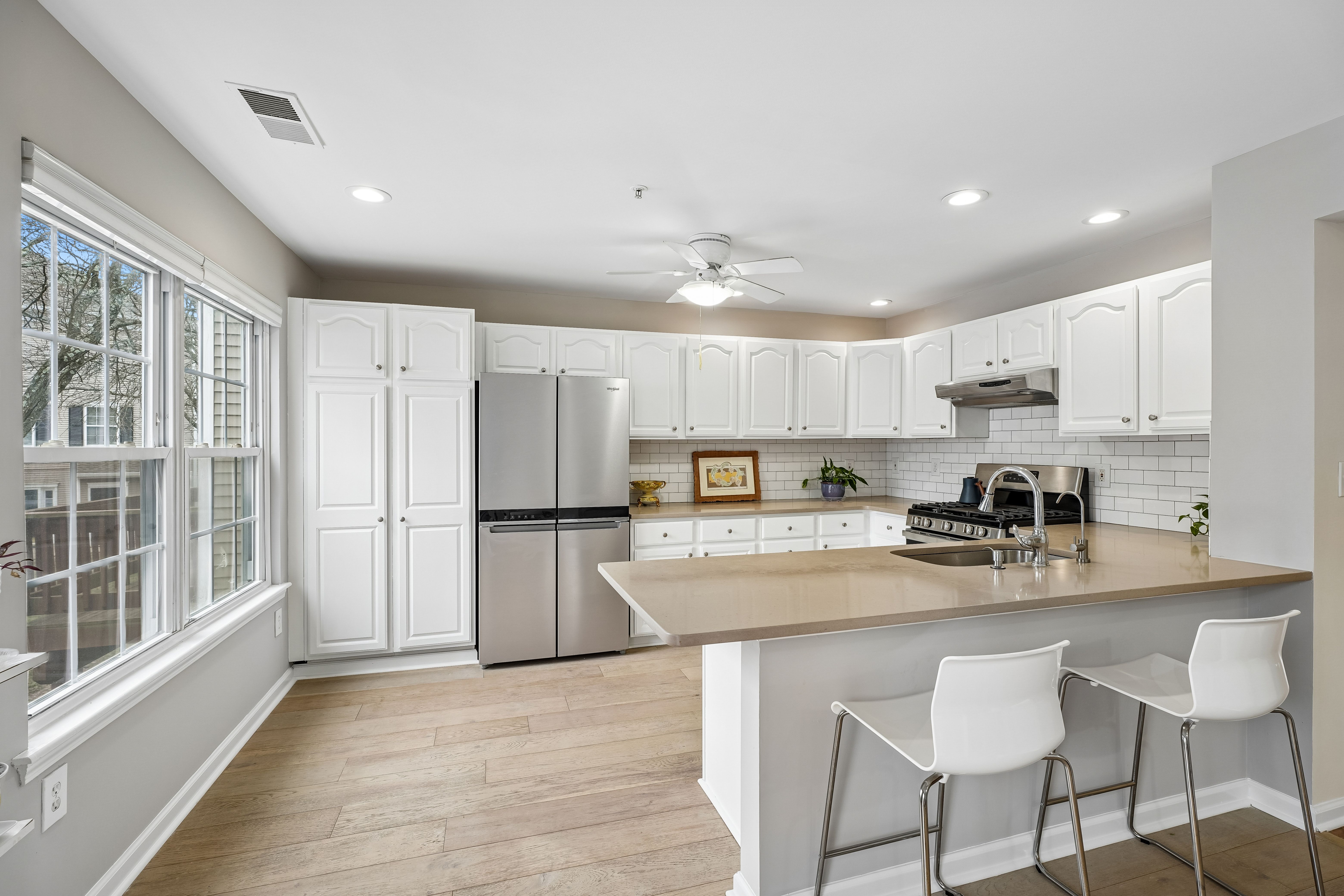  55 Greenbrook Drive, Bloomfield, NJ 07003 - 物件實景