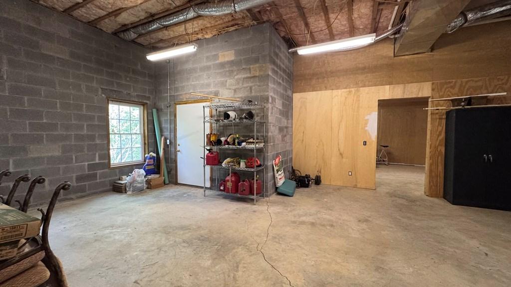 Cohutta, Georgia, 30710, United States, 4 Bedrooms Bedrooms, ,4 BathroomsBathrooms,Residential,For Sale,1839057