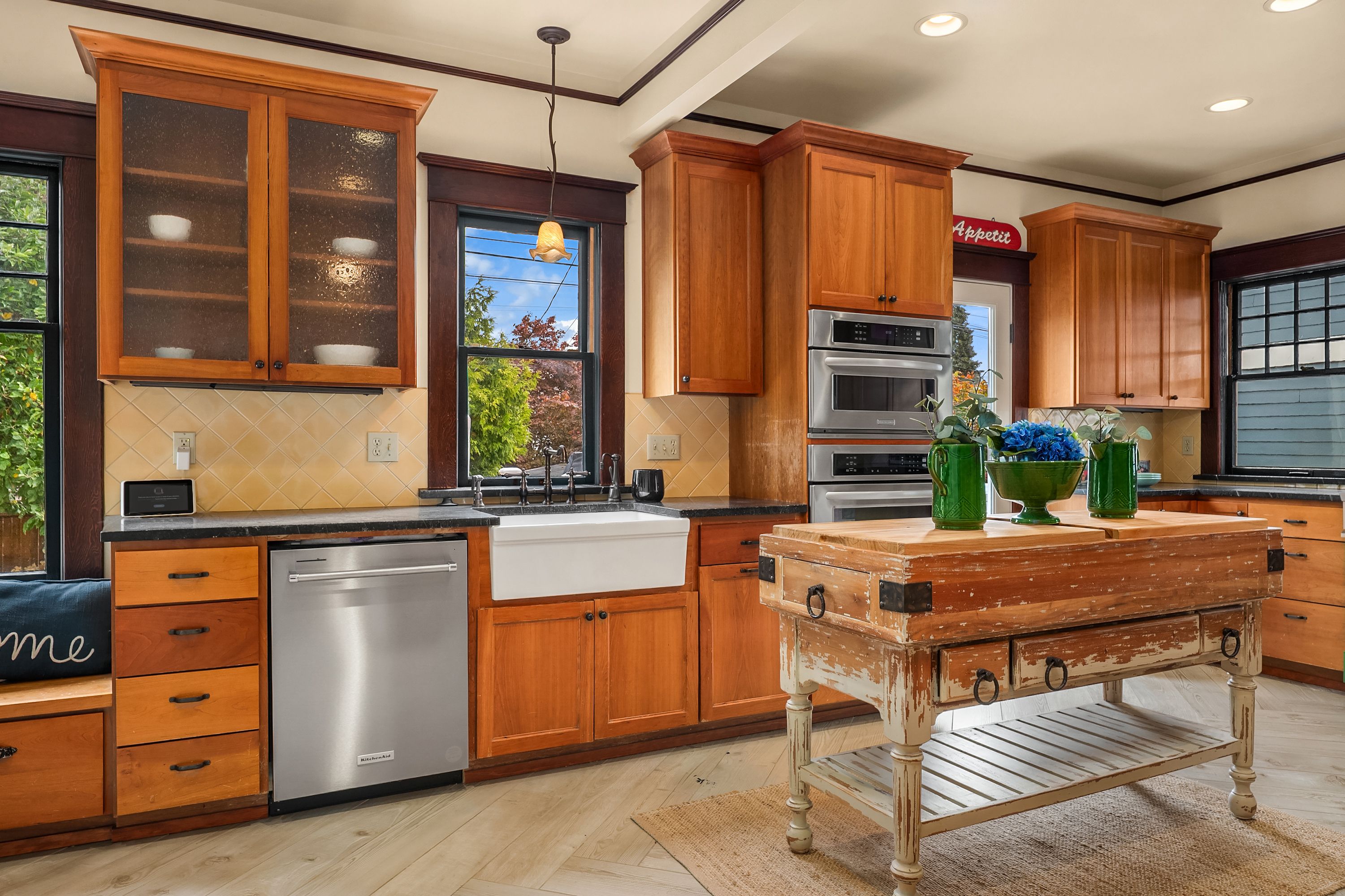  6264 19th Avenue Northeast, Seattle, WA 98115 - 物件實景