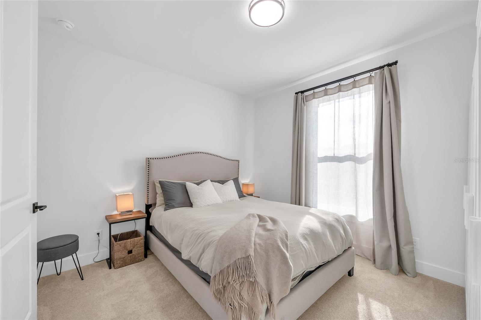 WINTER GARDEN, Florida, 34787, United States, 4 Bedrooms Bedrooms, ,4 BathroomsBathrooms,Residential,For Sale,2014519