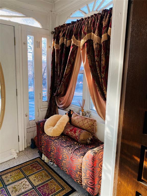 Yonkers, New York, 10710, United States, 3 Bedrooms Bedrooms, ,2 BathroomsBathrooms,Residential,For Sale,1982503