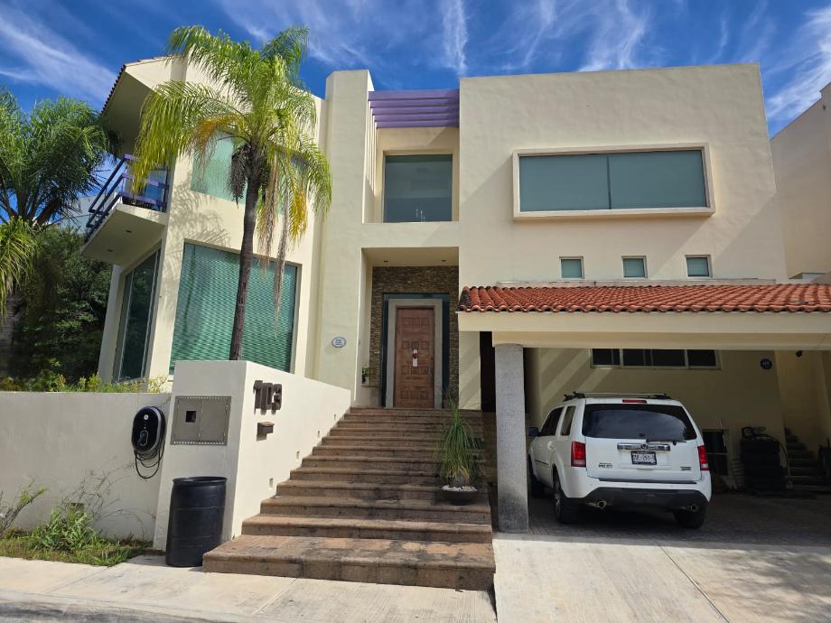 Monterrey, Nuevo León, 64989, Mexico, 3 Bedrooms Bedrooms, ,4 BathroomsBathrooms,Residential,For Sale,1918483