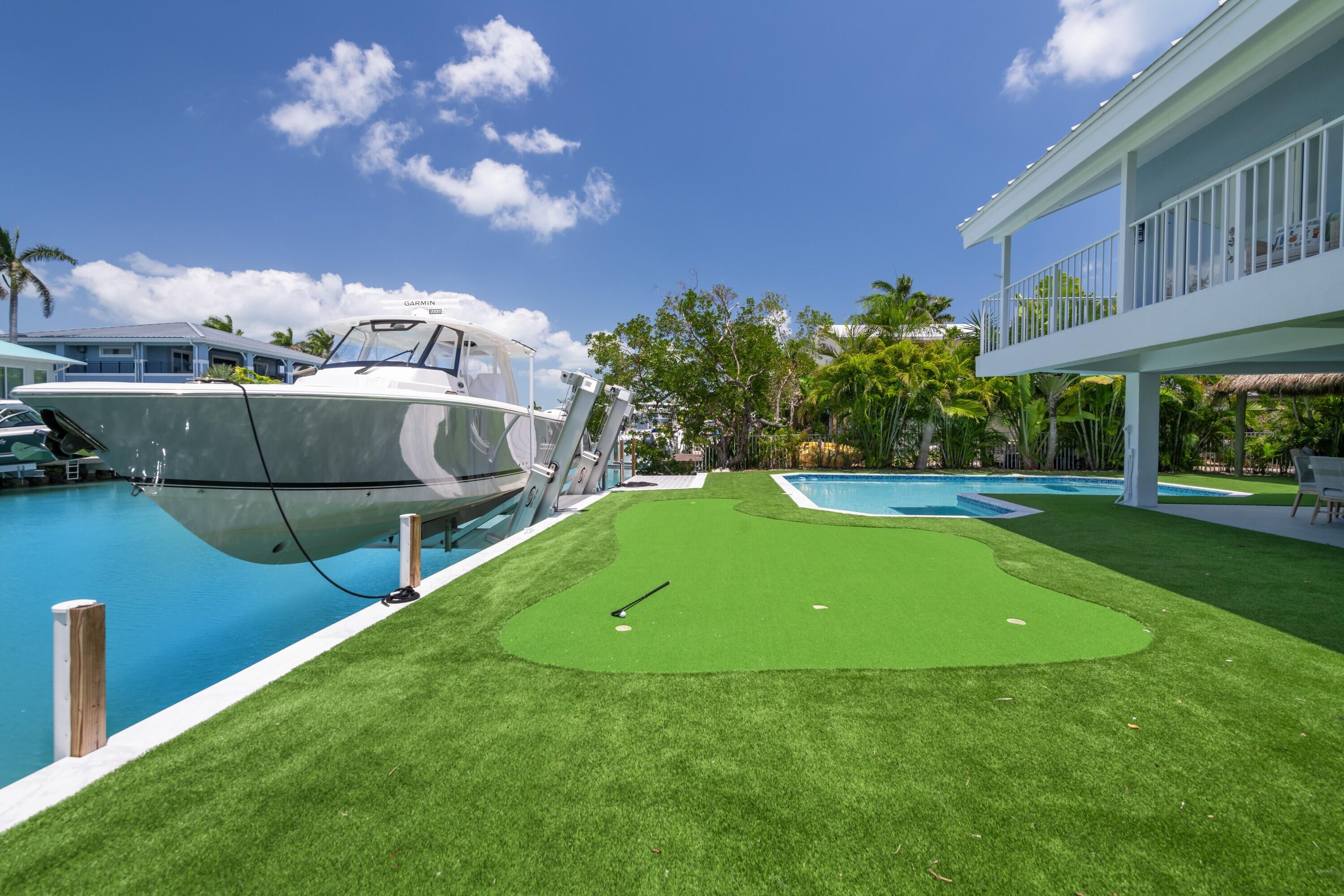 Duck, Florida, 33050, United States, 3 Bedrooms Bedrooms, ,3 BathroomsBathrooms,Residential,For Sale,1793374