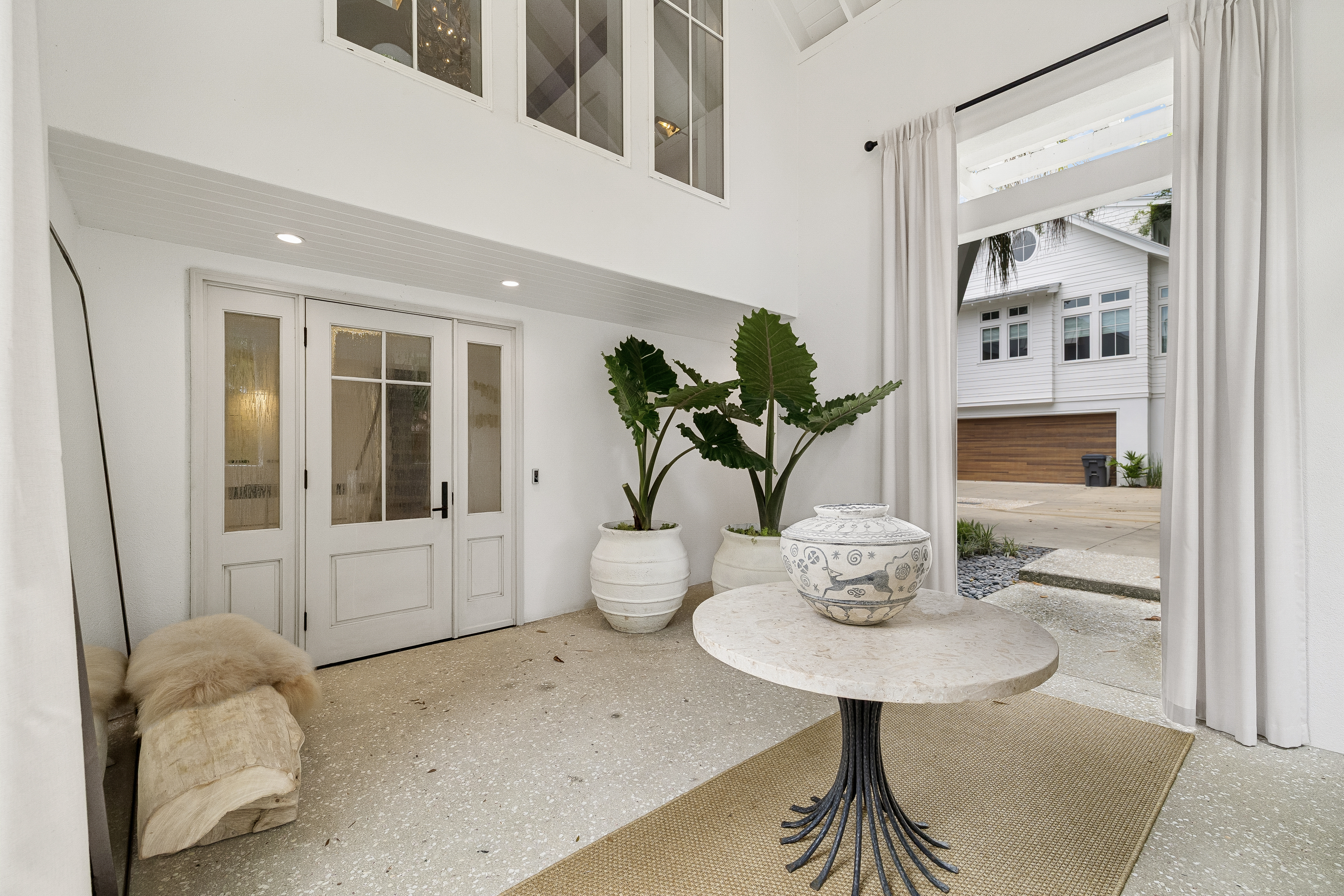  Private Bayfront Estate with Deep Water Dock and Sandy Beach - 物件實景