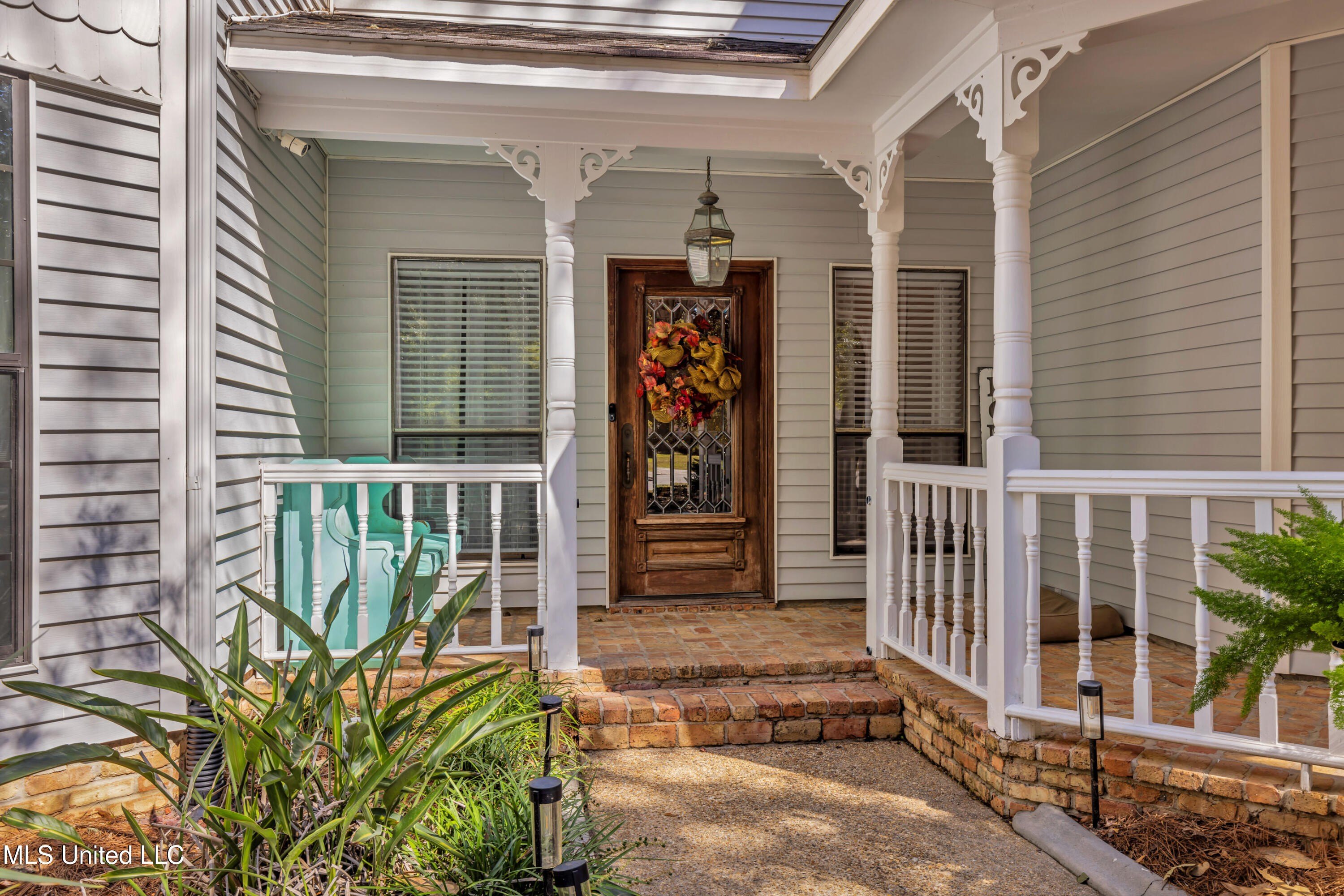 Gautier, Mississippi, 39553, United States, 4 Bedrooms Bedrooms, ,4 BathroomsBathrooms,Residential,For Sale,1989936