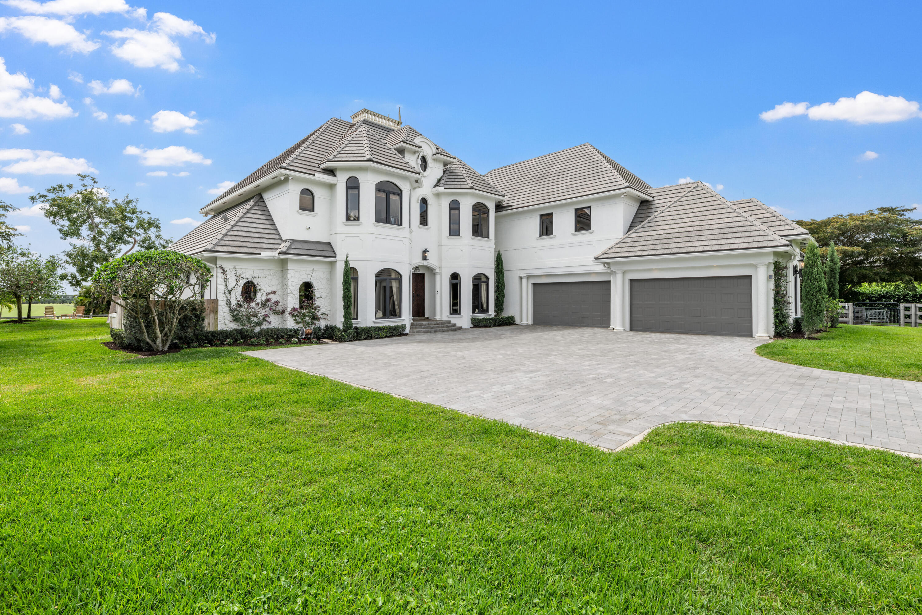  3585 Aiken Court - 物件實景