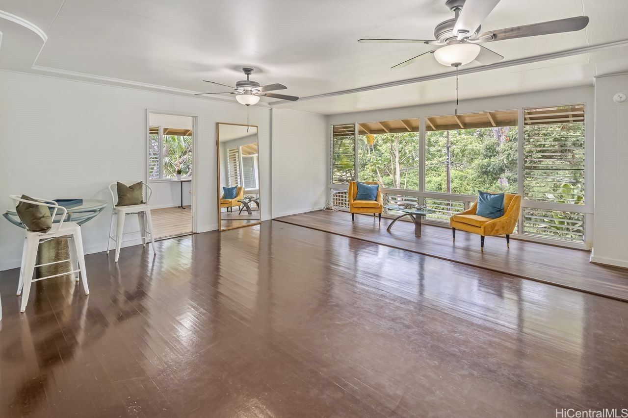 Honolulu, Hawaii, 96822, United States, 6 Bedrooms Bedrooms, ,4 BathroomsBathrooms,Residential,For Sale,1805040