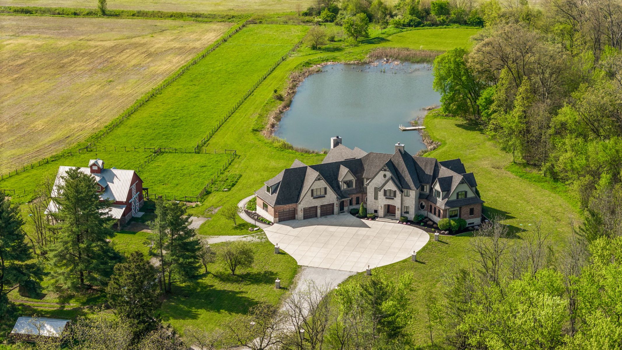  77+ Acre Estate Offering a Blend of Open Ground and Wooded Surroundings - 物件實景