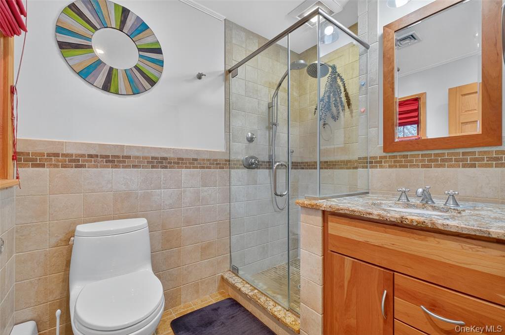 Poughkeepsie, New York, 12603, United States, 3 Bedrooms Bedrooms, ,2 BathroomsBathrooms,Residential,For Sale,1980252