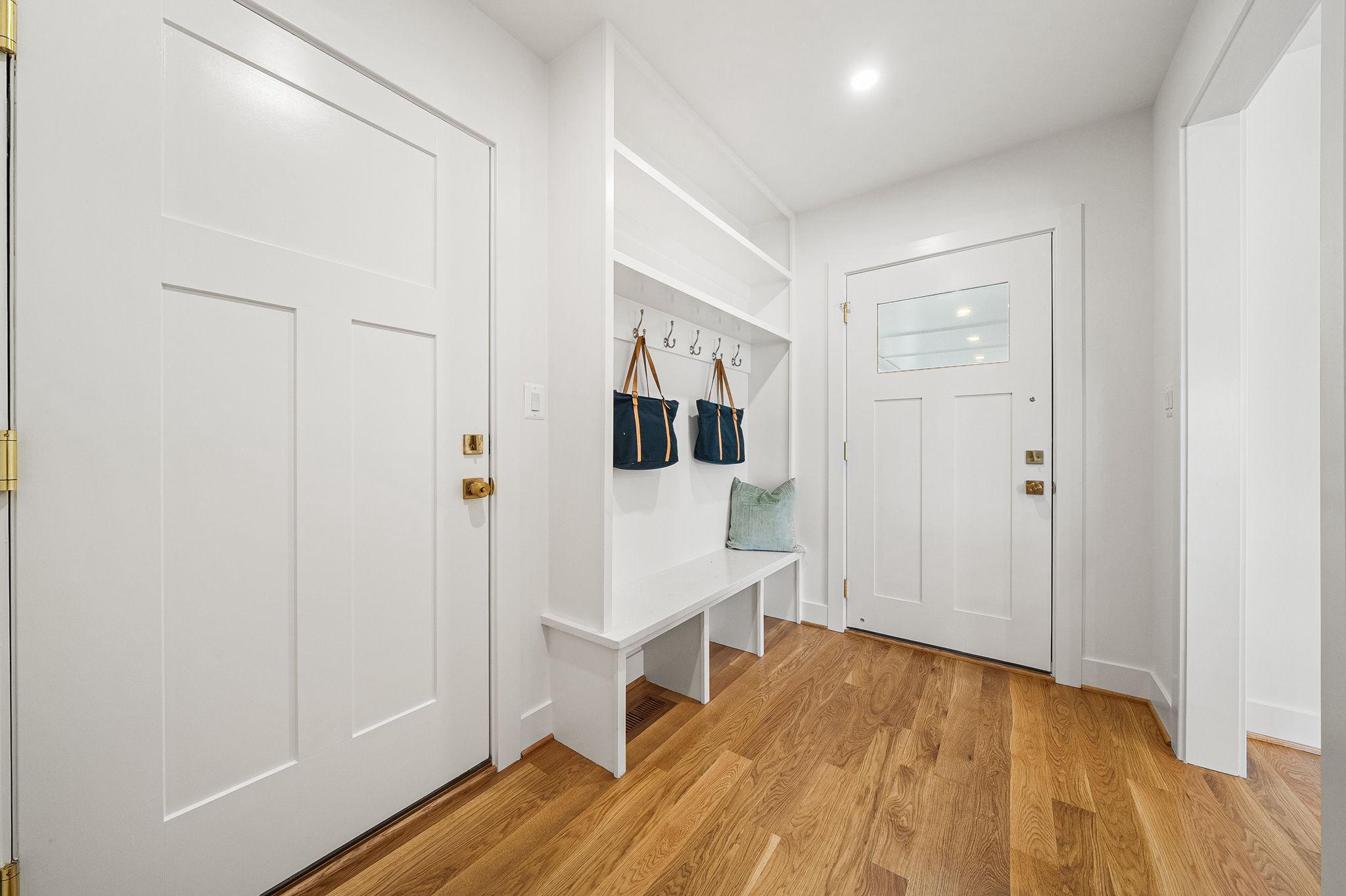  3175 Woodland Lane, Alexandria, VA, 22309 - 物件實景