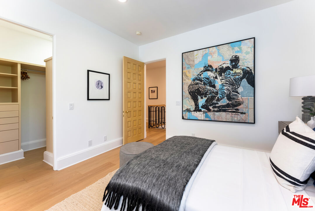 Beverly Hills, California, 90210, United States, 6 Bedrooms Bedrooms, ,8 BathroomsBathrooms,Residential,For Sale,1926509