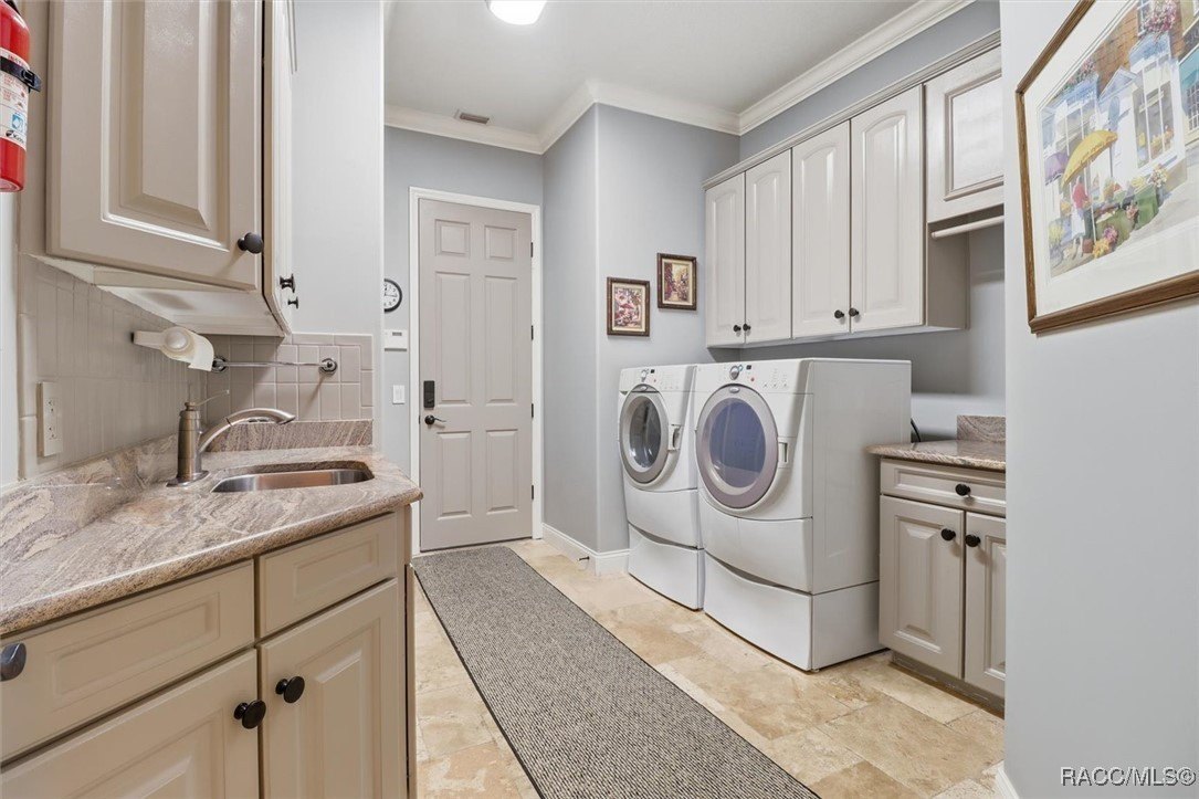 Lecanto, Florida, 34461, United States, 3 Bedrooms Bedrooms, ,4 BathroomsBathrooms,Residential,For Sale,2005671