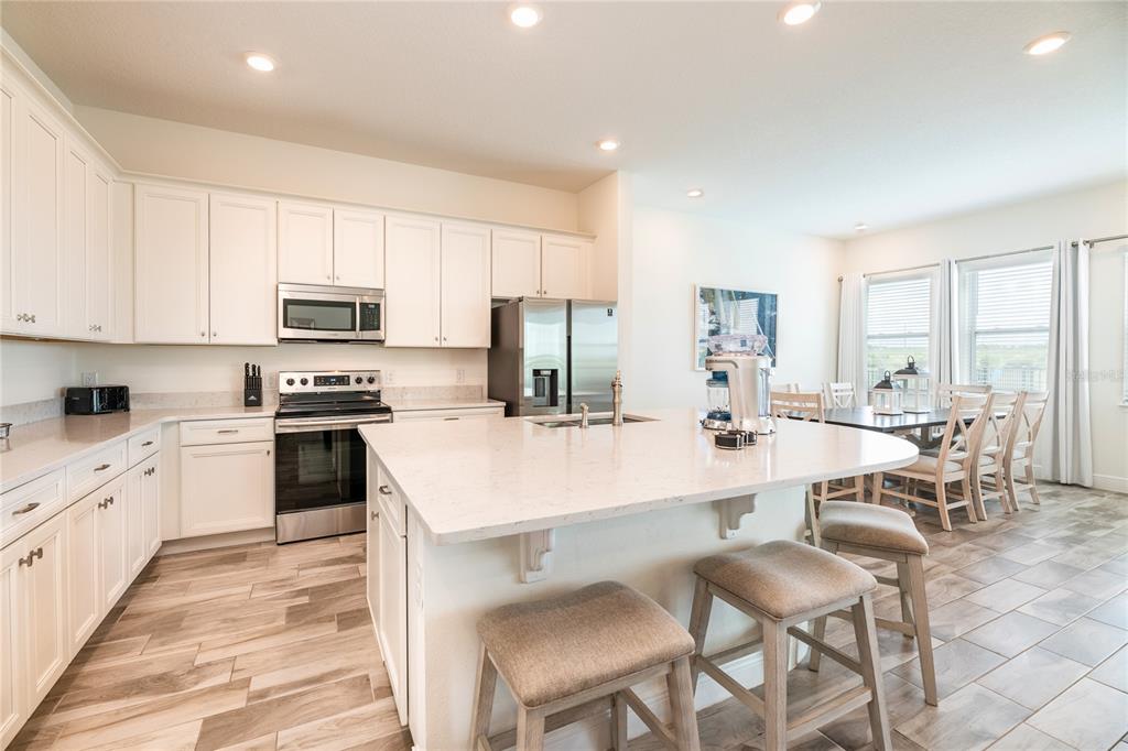 Kissimmee, Florida, 34747, United States, 6 Bedrooms Bedrooms, ,6 BathroomsBathrooms,Residential,For Sale,1994455