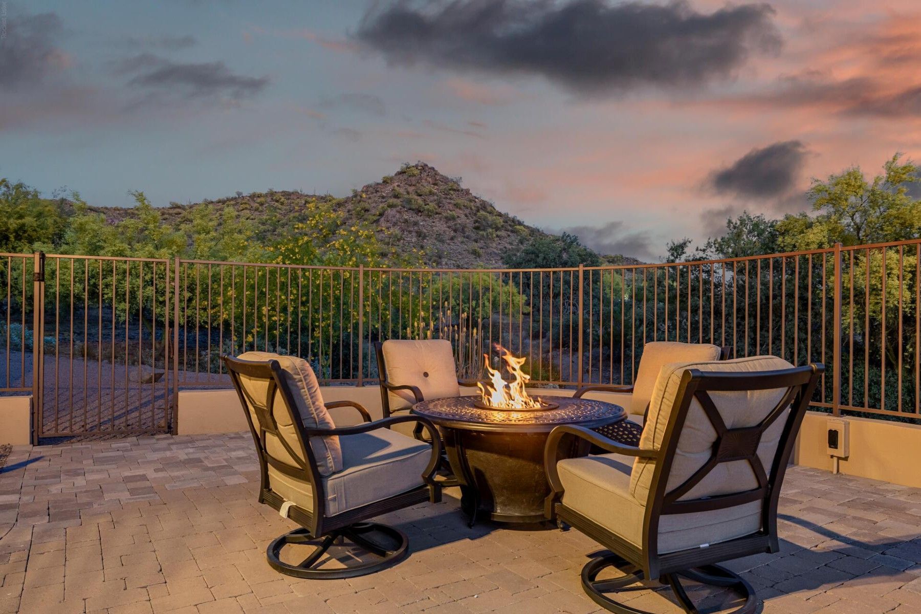  10761 E Calle Del Cascabel  Gold Canyon, AZ - 物件實景