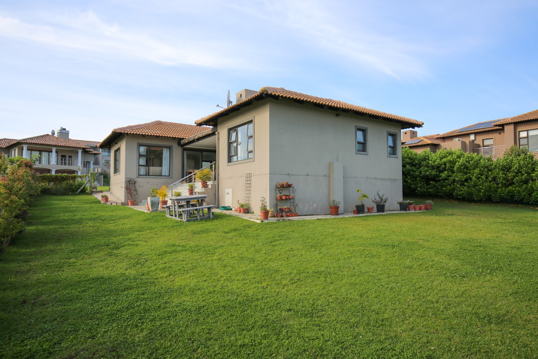  Family Home in Gated Estate - 物件實景