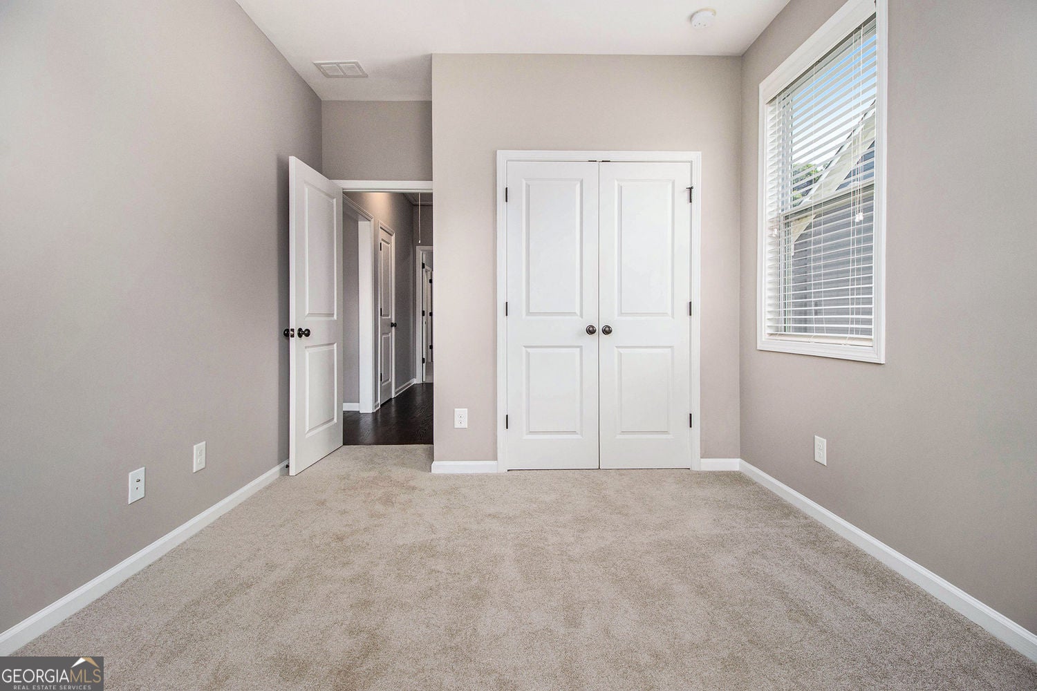 Atlanta, Georgia, 30318, United States, 3 Bedrooms Bedrooms, ,3 BathroomsBathrooms,Residential,For Sale,1909114