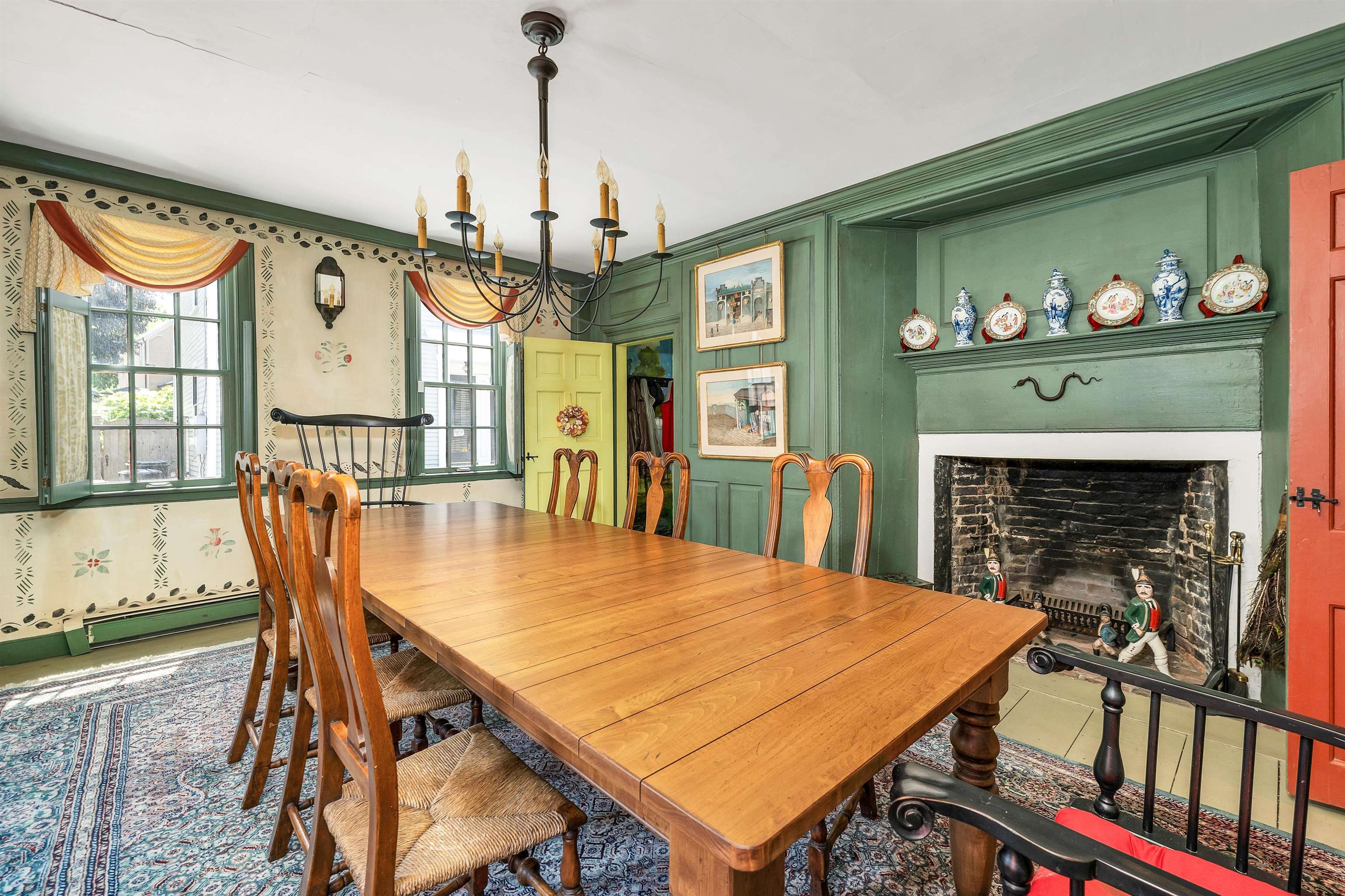 Portsmouth, New Hampshire, 03801, United States, 3 Bedrooms Bedrooms, ,1 BathroomBathrooms,Residential,For Sale,1919932