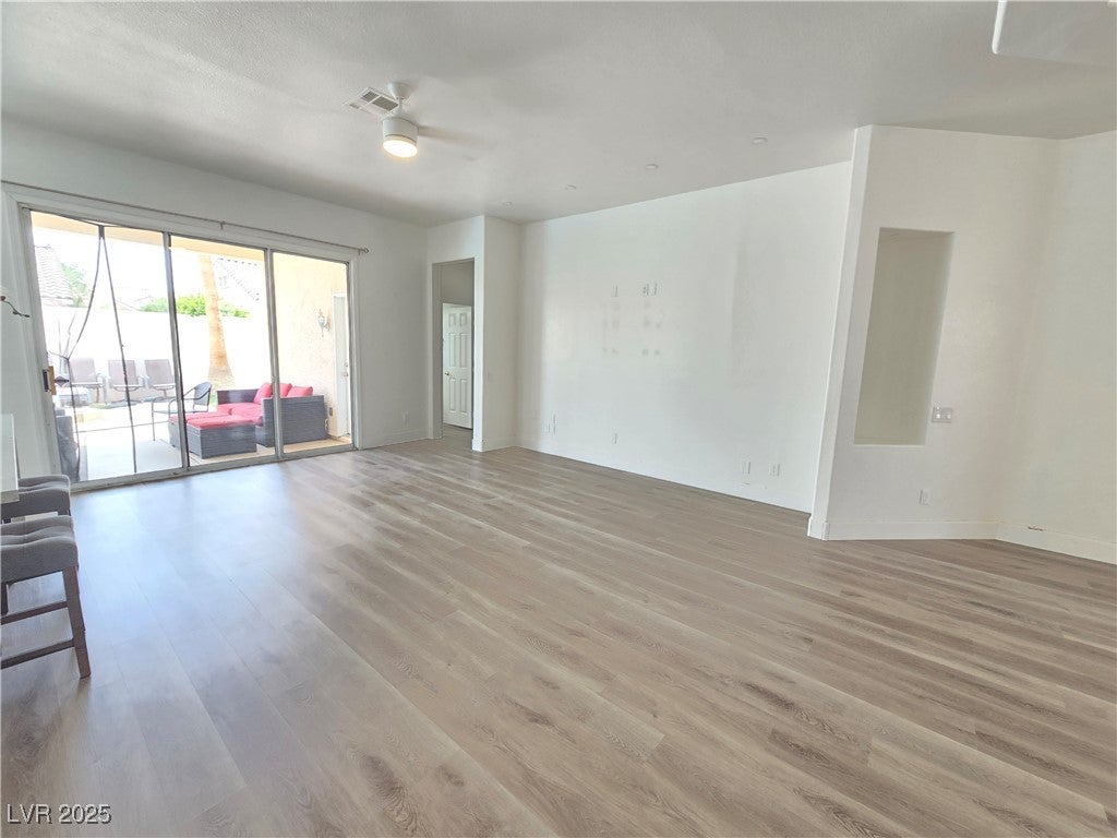 Las Vegas, Nevada, 89145, United States, 4 Bedrooms Bedrooms, ,2 BathroomsBathrooms,Residential,For Sale,1929054
